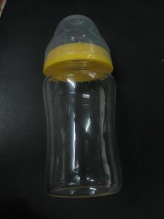 嬰兒玻璃奶瓶 120ML直身標(biāo)口奶瓶，守護(hù)寶寶健康的日用優(yōu)選